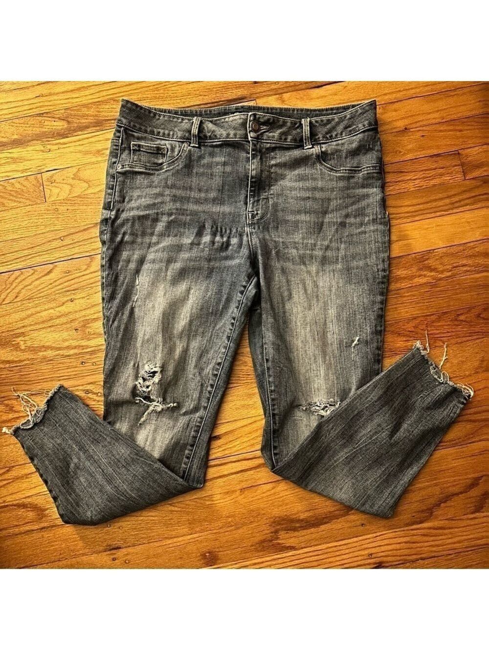 Maurices Plus Size High Rise Ripped Skinny Frayed Hem Jeans - Picture 9 of 12